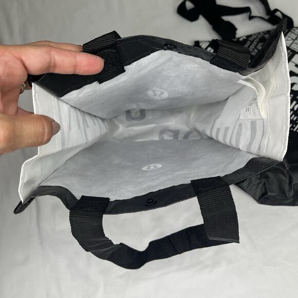 Lululemon Athletica Reusable Shopping Bags Bundle Of 2 Small Size Both Practical - Picture 4 of 6
